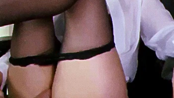 Amateur brunette double toying on webcam