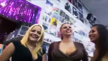 Gm fine ass: Cowgirl, Missonary  Big Tits Porn