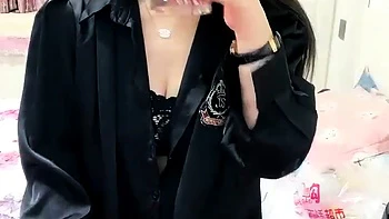 Miu Japanese Teen Sex Toys