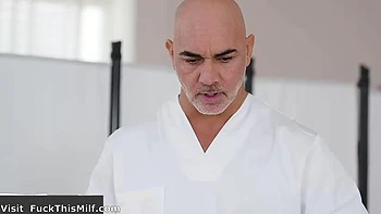 Samie Duchamp - The Sneaky Masseur