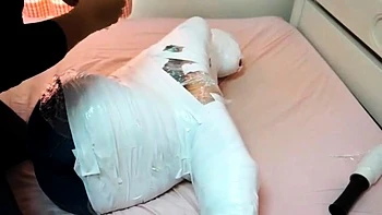 Japanese amateur Asian big boobs mother