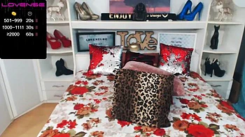 Anasparkle coughs and chainsmokes: Milf, Fetish  Cam Porn