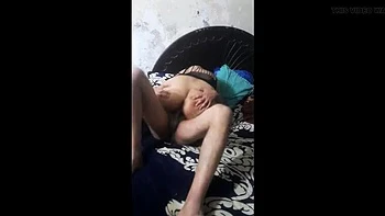 Horny Amateur Wife Spreads Legs for Deep Hard Pounding in Missionary