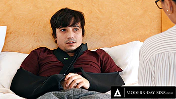 MODERN-DAY SINS - Sexy Sympathetic Teacher Makes An Injured Teen Cum