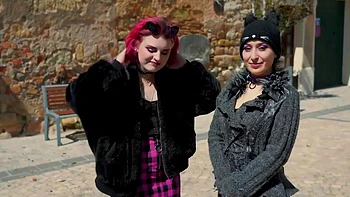 Endy, 32 years old, hairdresser in Lille! - Jacquie et Michel TV