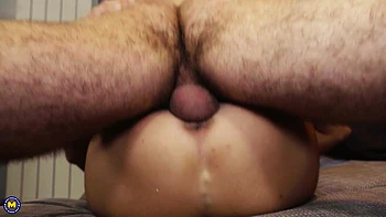 Hot Milf Has A Sexdate With A Toyboy