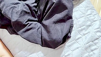 They Fucked The Italian Cameraman And Ended Up Kissing Covered In Cum