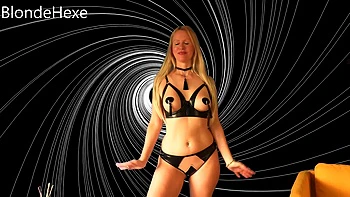 Loira safada fala sujo em alemão