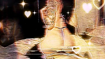 Принцесса Бриэль дрочит и стриптизит