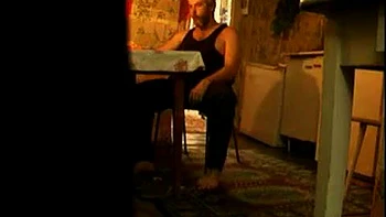 Amateur suce et baise en levrette et missionnaire