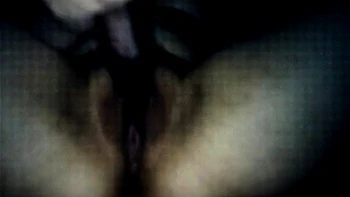 Schwedin Amateur fickt sich mit Dildo vor der Cam