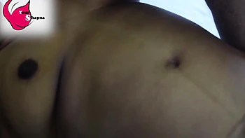 Conductora india curvy me coge duro