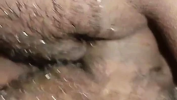 Bhabhi india peluda me jodió toda la noche