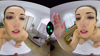 Азиатка в VR сосет и скачет наездницей 3D