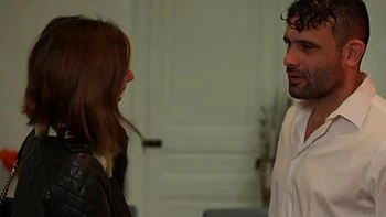 Француженка MILF с большими сиськами на кастинге трахнута