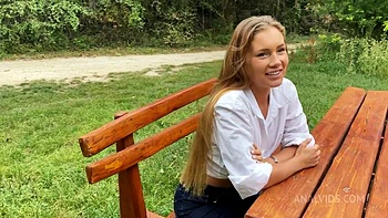 Pega no parque: latina fodida no carro com rabo apertado