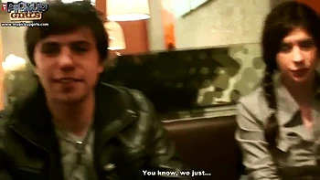 Rusa follada anal perrito y mamada con gran polla