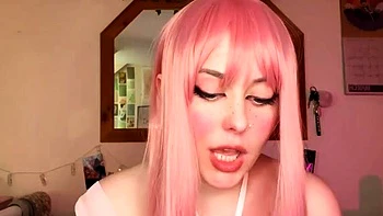 Ivy Aspen pelirroja en solo softcore sexy