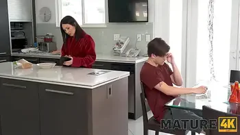 MATURE4K. Dressed to Thrill