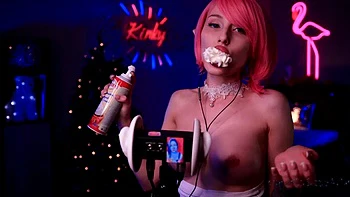 Amateur con tetas pequeñas follada duro