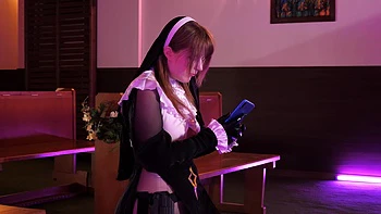 Trío interracial hardcore de June Lovejoy con creampie