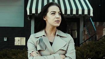 Manuel Ferrara lambe o cu do casal de morenas sexy