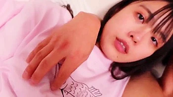 Amadora asiática em BDSM hardcore e fisting