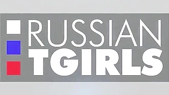 Loira fofa Elvira masturba a bunda grande com dildo