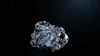 VIPissy peituda lambe buceta, goza e faz xixi na cama