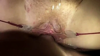 Buceta escancarada da Keely fodida forte em close