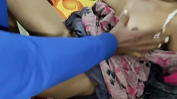 Ich fickte meine Stiefschwester drinnen mit Abspritzen