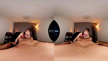 Massagem ASMR hardcore com látex e peitos grandes