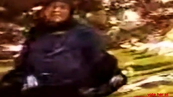 Arabische Milf hart in der Öffentlichkeit gefickt