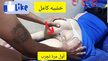 Primeira vez quente de Sahar Good lambendo na posição doggy