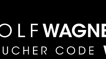 Priscilla safada chupa pau em boca pública POV