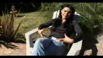 Eva Angelina chupa e cavalga no missionário