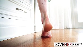 Bonny & Sahara adoram pés sensuais e safados