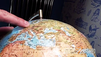 Julia Exclusivs große Titten Mama bläst im POV