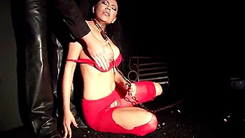 Неголенный секс с БДСМ, анальным трахом и доминацией