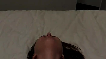 Madrasta creampie de shorts rosa doggy POV