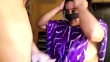 Gostosa de peitos grandes fodida hardcore