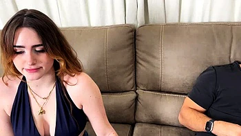 Busenreiche Stiefschwester zweimal vollgefickt Hardcore