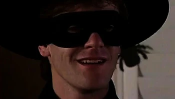 Milf loira Jill Kelly faz blowjob hardcore no consultório