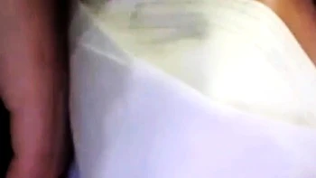 Yui se fait baiser fort avec jouets sur Periscope