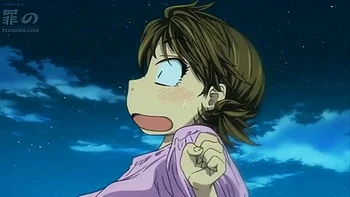 Chica asiática en uniforme escolar con bondage anime