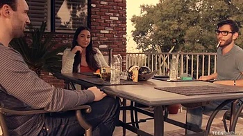 Mejores amigos follando: mamada, perrito y cowgirl