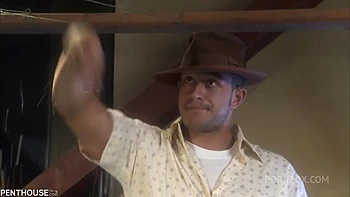 Рокси ДеВилл соблазняет фотографа