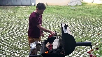 Orgia de aniversário ao ar livre: boquete anal e sexo público