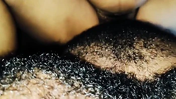Meine behaarte Frau wird hart doggy gefickt