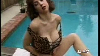 Milf de peitos grandes fodida com boquete, doggy e cowgirl